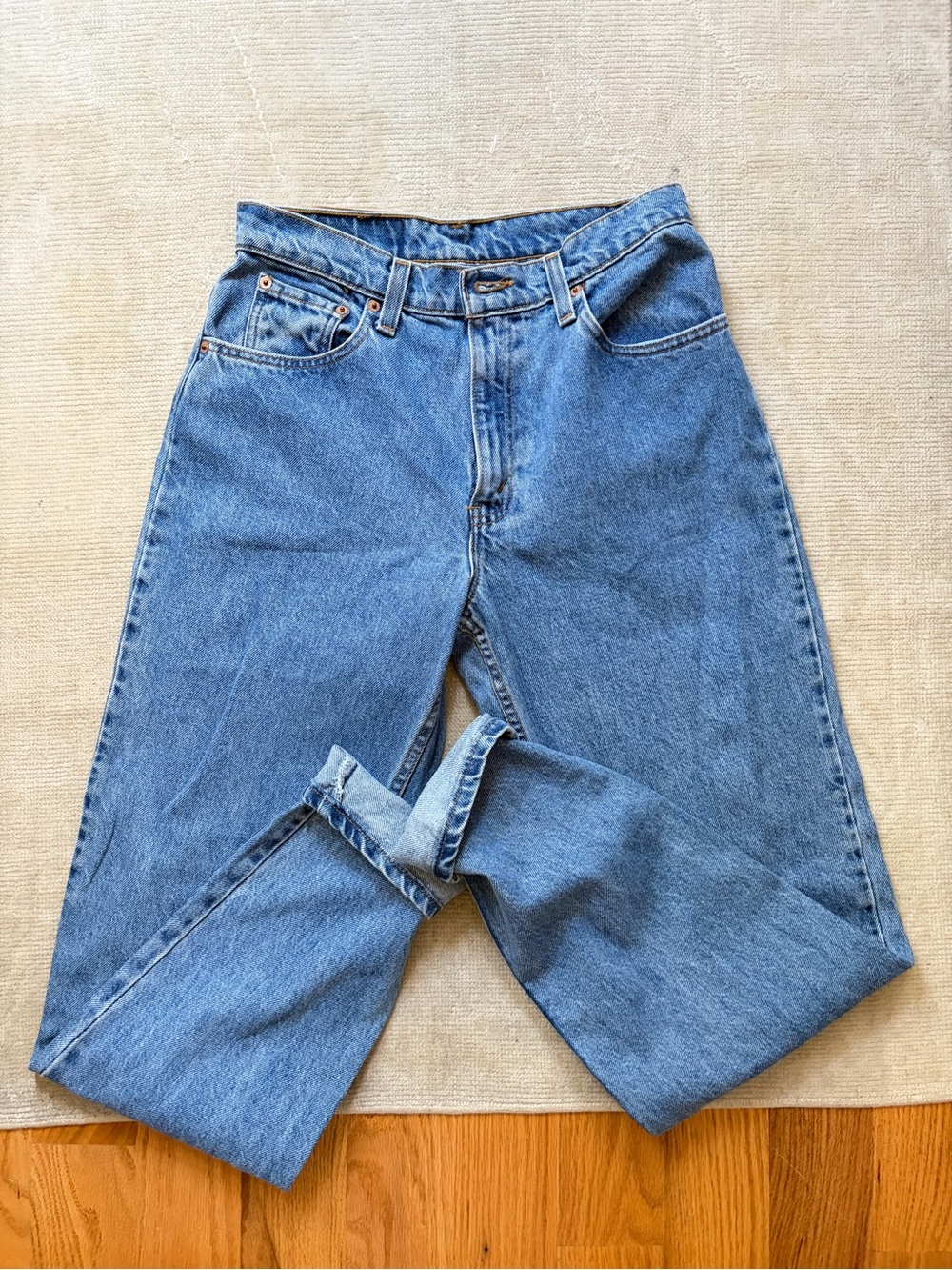 Levi's Women's Straight Leg Jeans in Medium Blue - Long